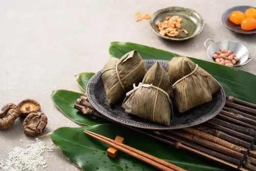 端午節英文單字，粽子、划龍舟、立蛋怎麼說？用英文介紹端午節